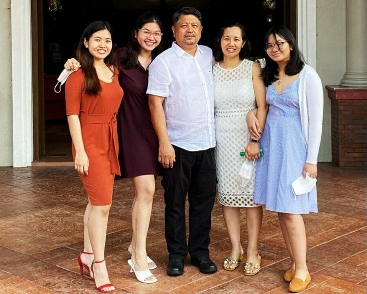 Family members of Engr. Yurice Winaya Pesigan 